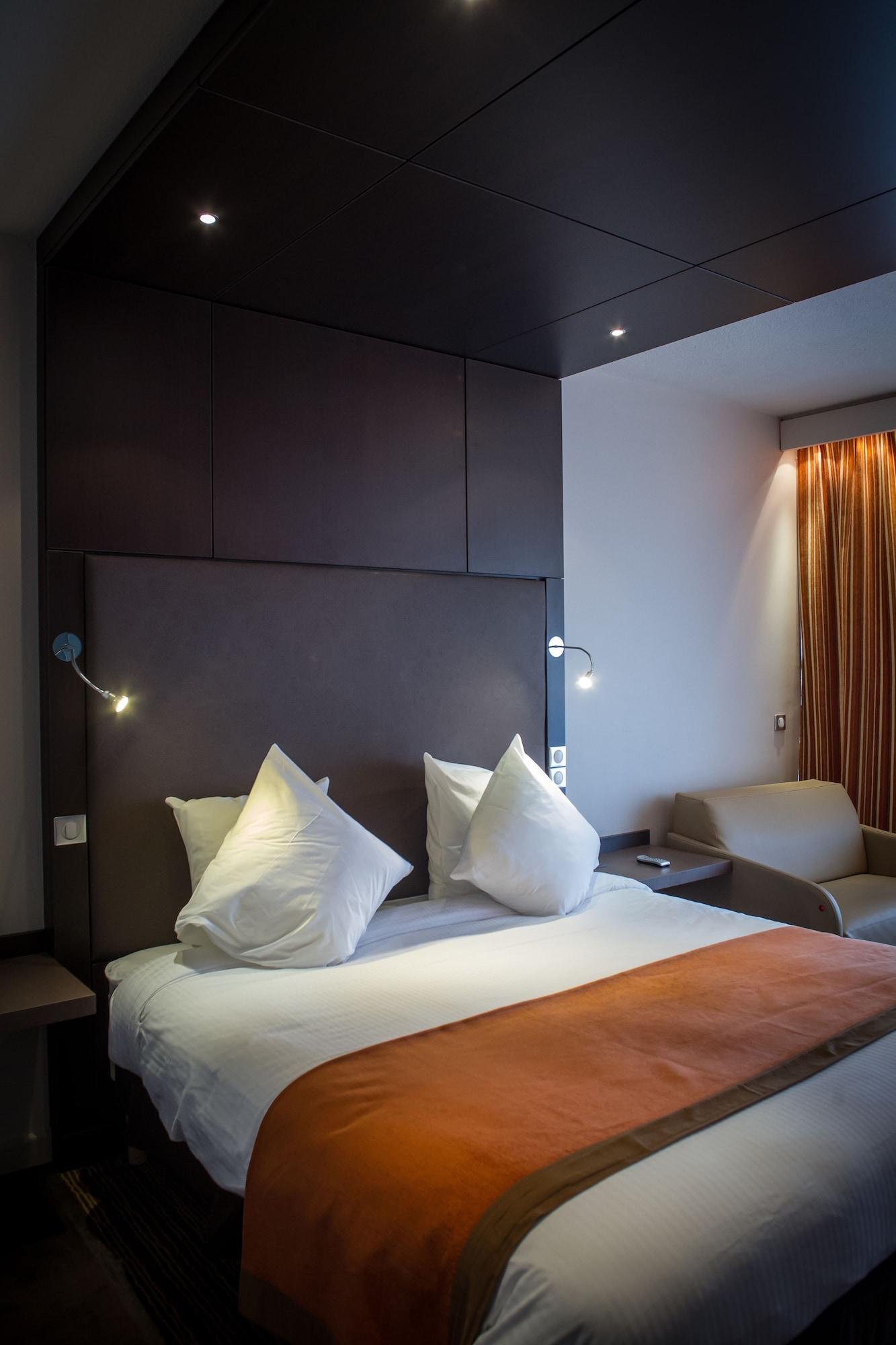 Hotel & Spa Vatel Нім Екстер'єр фото