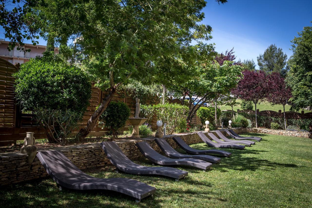 Hotel & Spa Vatel Нім Екстер'єр фото