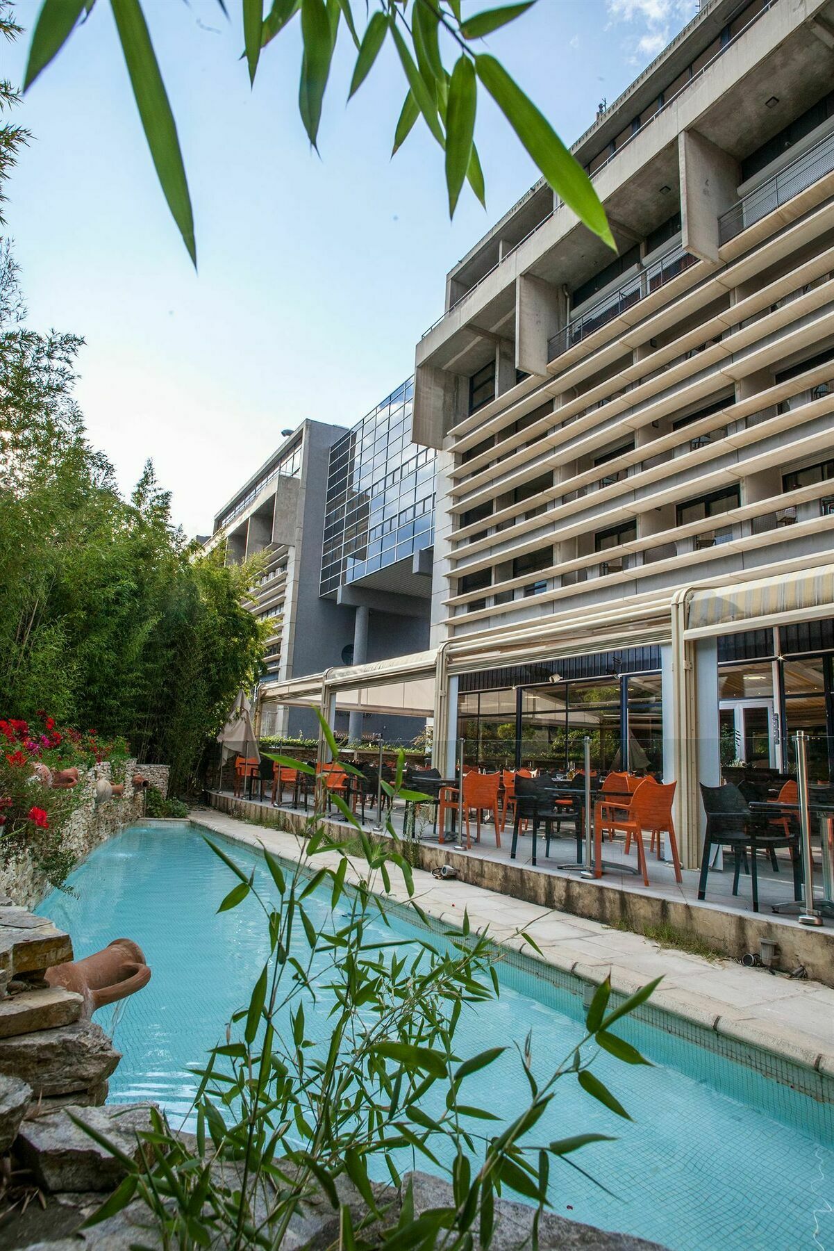 Hotel & Spa Vatel Нім Екстер'єр фото